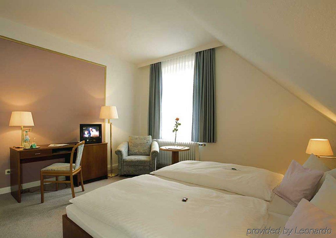Ringhotel Residenz Wittmund Exterior photo